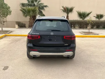 2025 Mercedes-Benz GLB 250