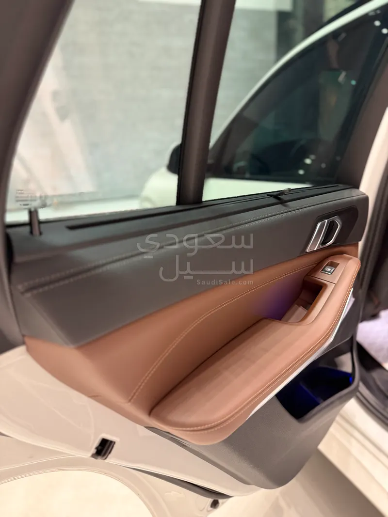 2022 بي ام دبليو الفئة اكس 5