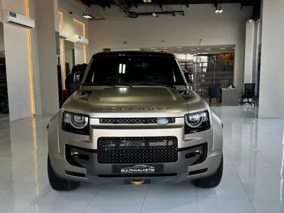 2025 Land Rover Defender Octa