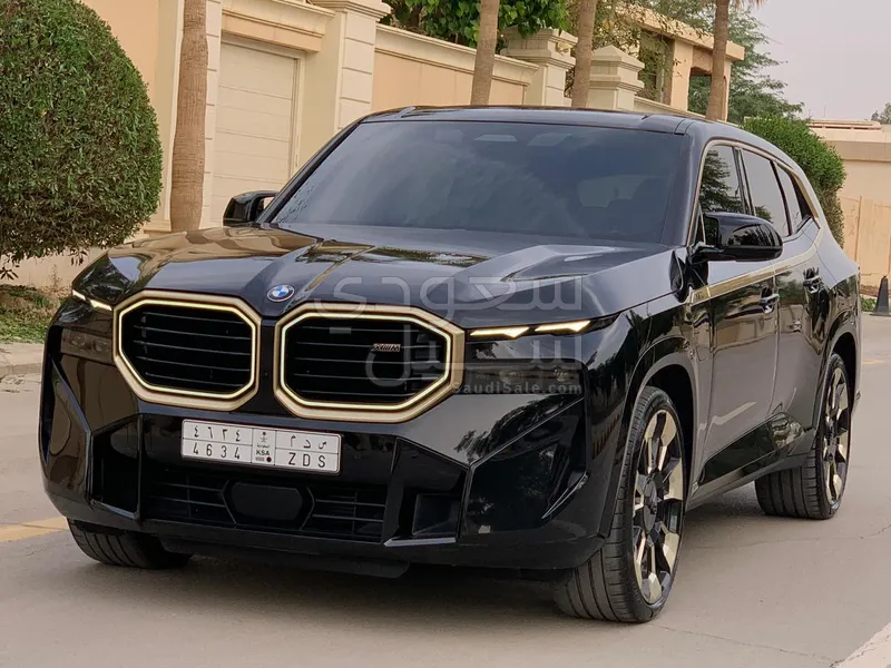 2023 بي ام دبليو اكس ام
