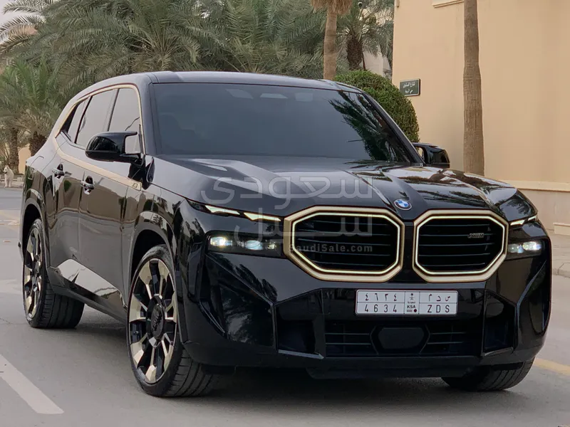 2023 بي ام دبليو اكس ام