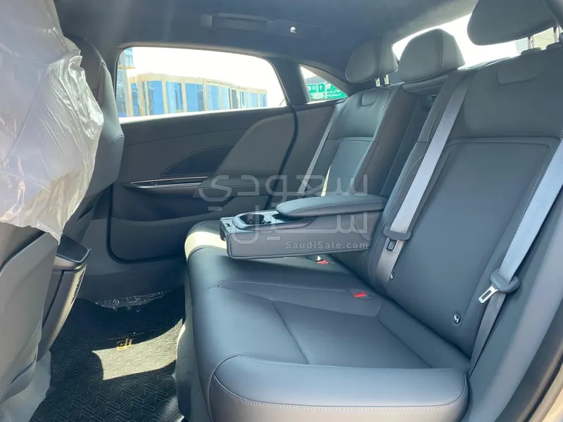 2024 Lucid Air Pure