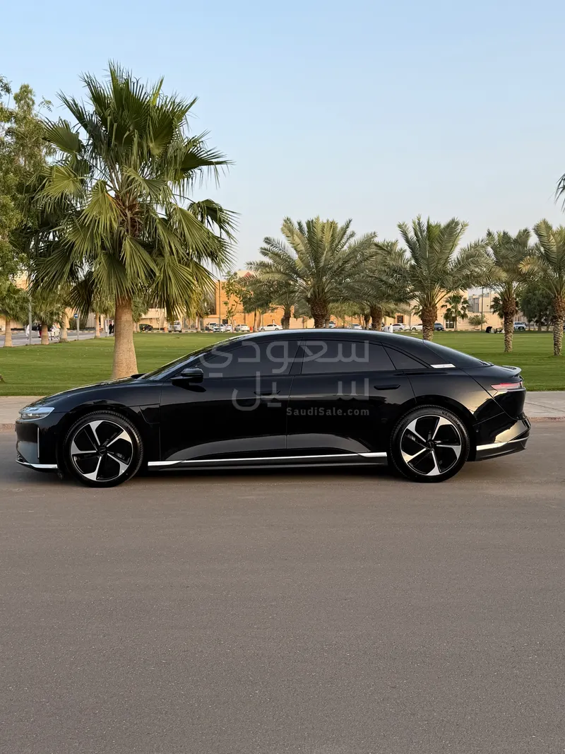 2024 لوسيد اير تورينج