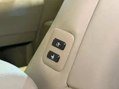 2011 لكزس إل إس 460