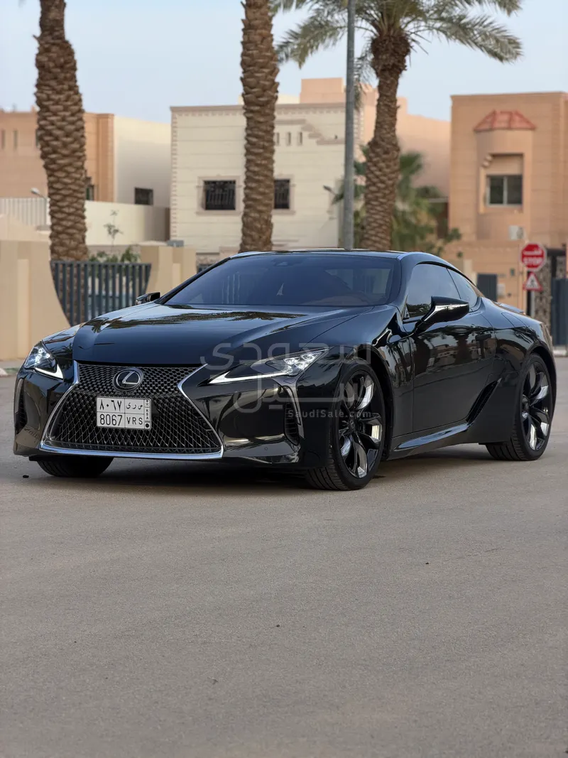 2026 لكزس إل سي 500