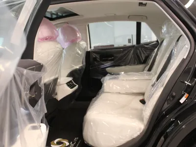 2025 لكزس إل إس 350