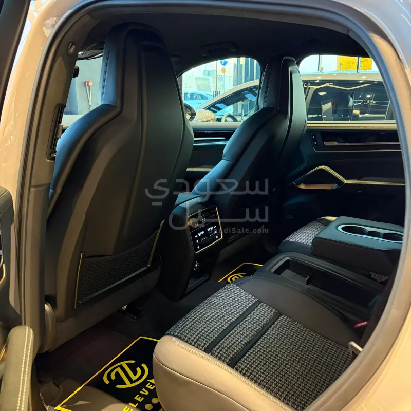 2025 بورش كايين جي تي اس