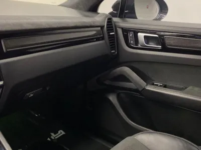2022 Porsche Cayenne Turbo GT