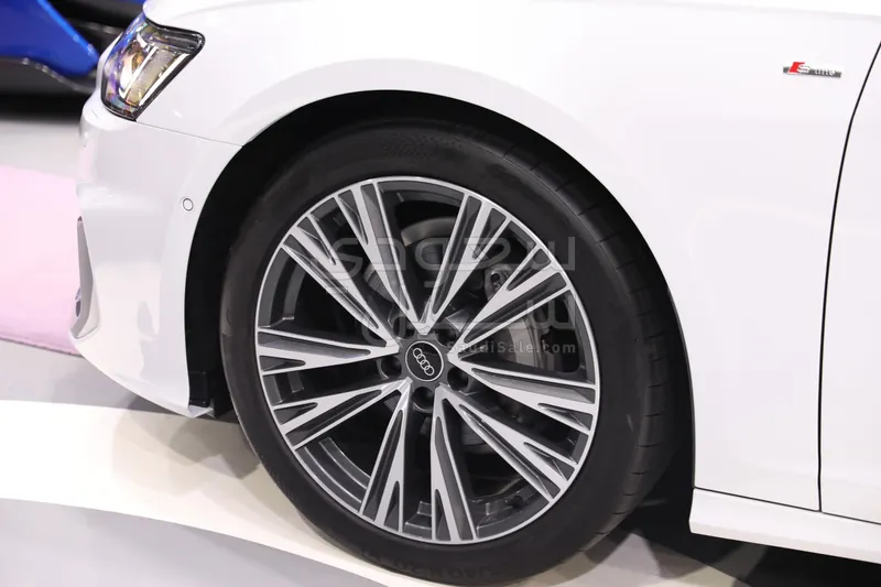 2025 Audi A6 40 TFSI