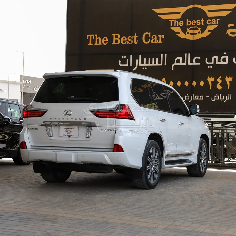 2017 Lexus LX 570