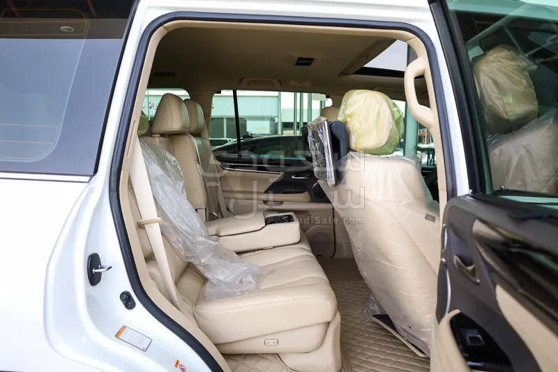 2017 Lexus LX 570