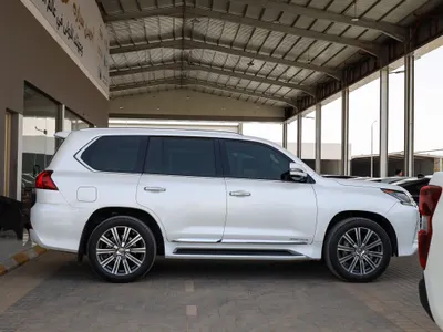 2017 Lexus LX 570
