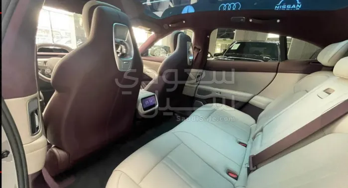 2025 شاومي اس يو 7 ماكس
