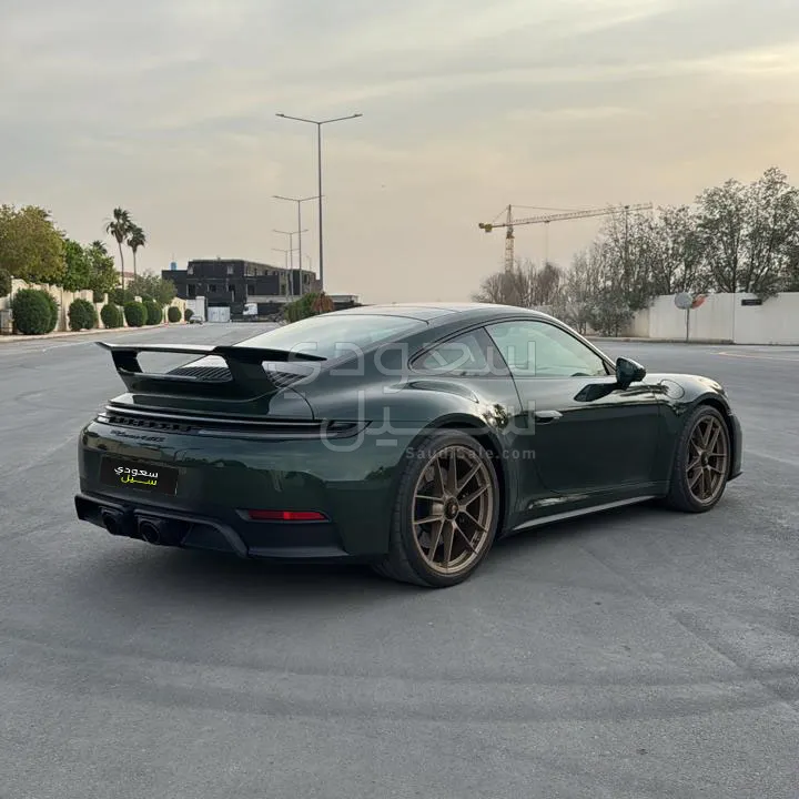 2026 Porsche 911 Carrera 4 GTS