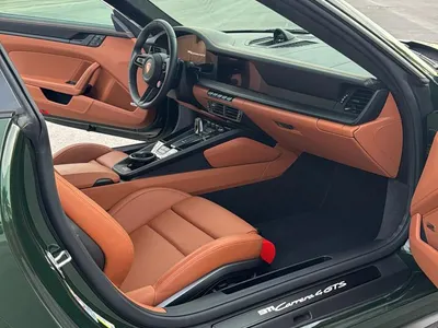 2026 Porsche 911 Carrera 4 GTS