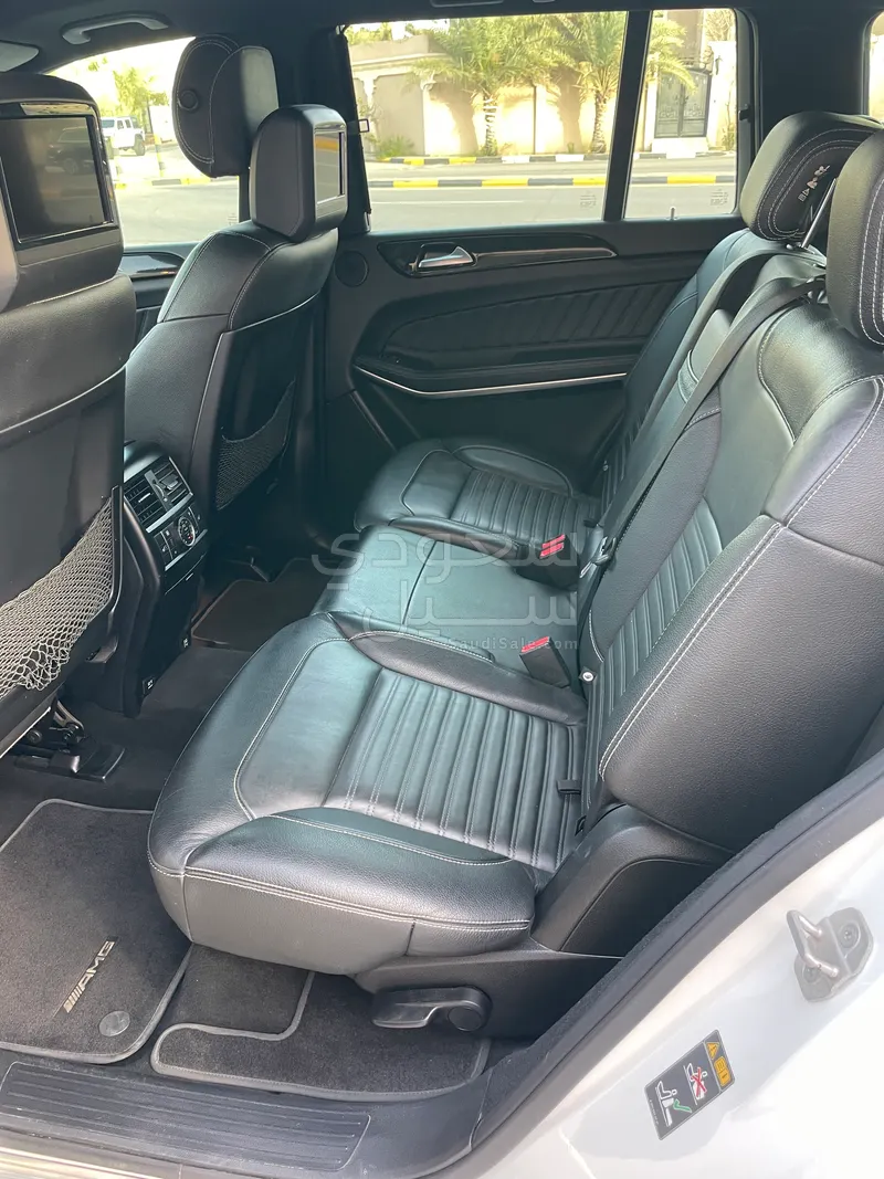 2016 Mercedes-Benz GLS 500