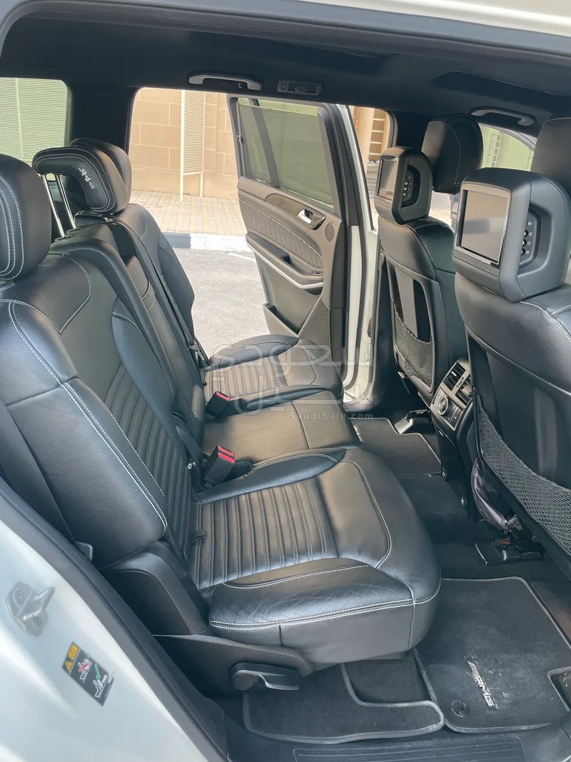 2016 Mercedes-Benz GLS 500