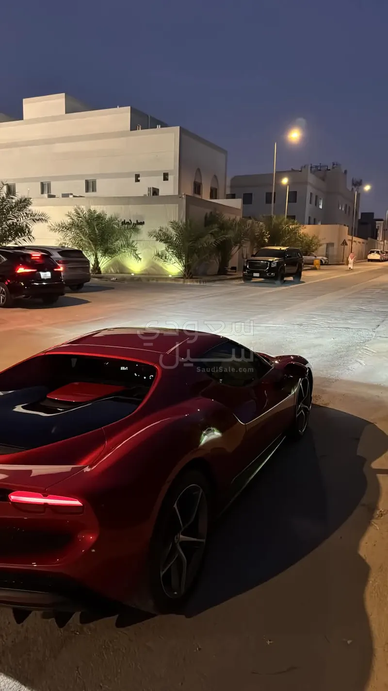 2023 فيراري جي تي بي 296