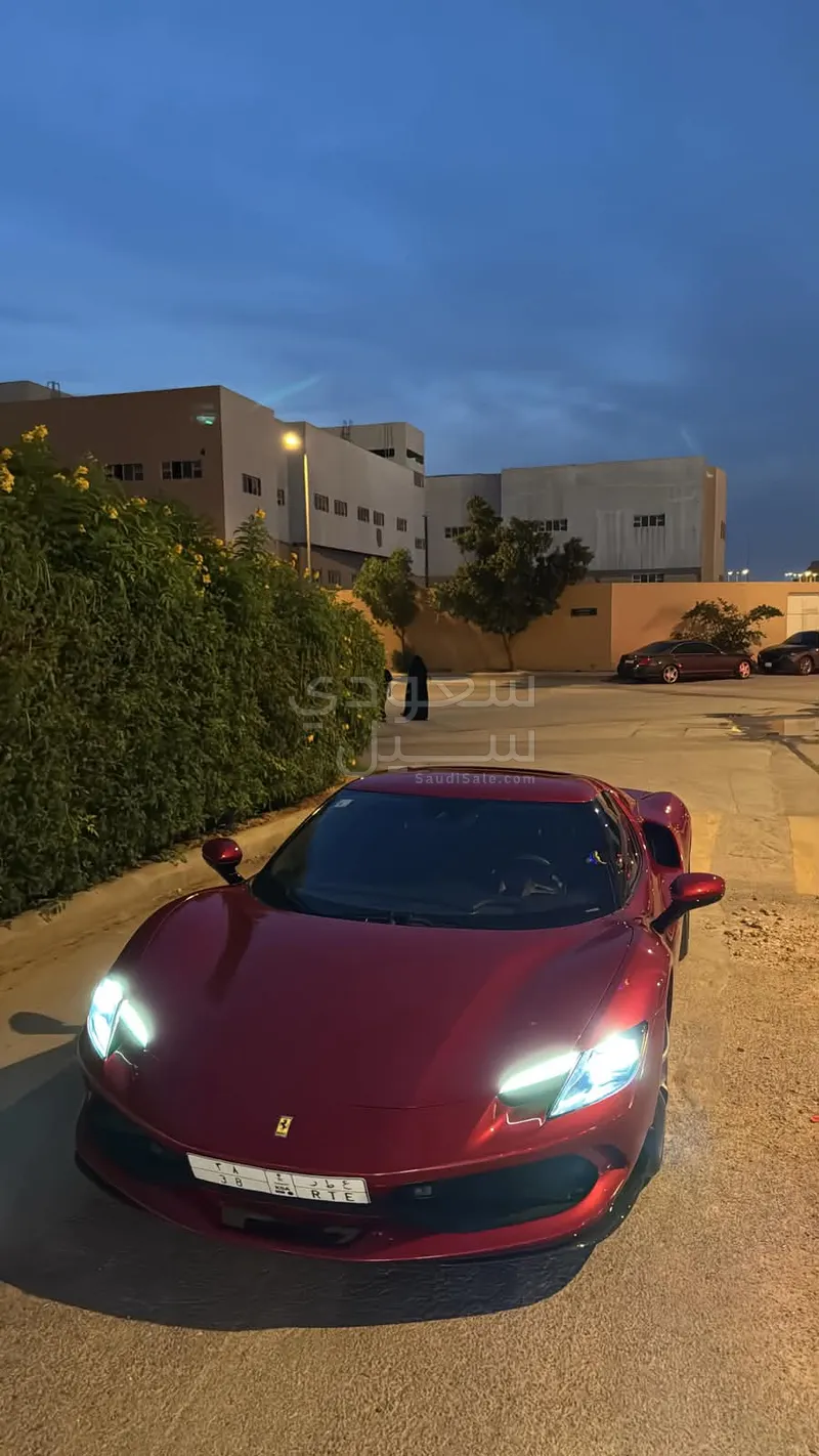 2023 فيراري جي تي بي 296
