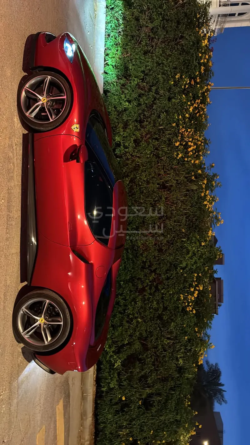 2023 فيراري جي تي بي 296