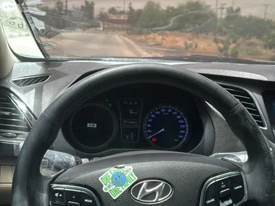 2016 هيونداي ازيرا