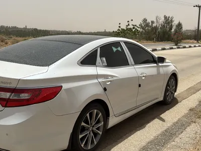 2016 هيونداي ازيرا