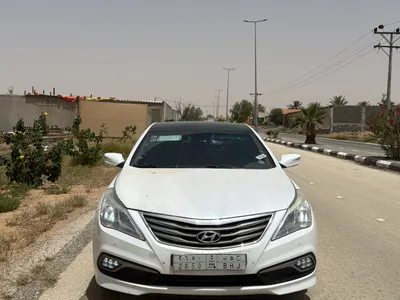 2016 هيونداي ازيرا
