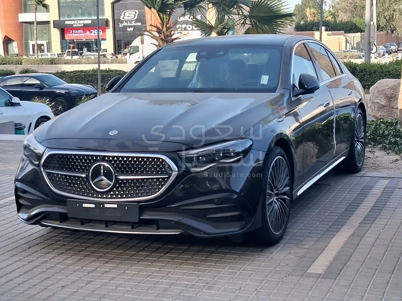 2026 Mercedes-Benz E 200