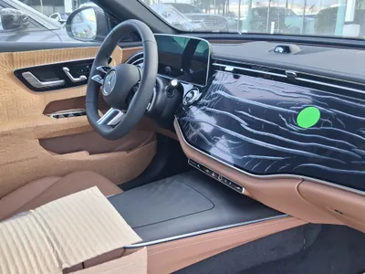2026 Mercedes-Benz E 200