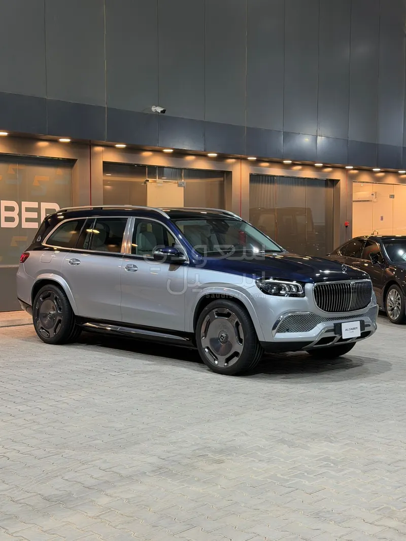 2022 مرسيدس - بنز جي إل إس 600 مايباخ