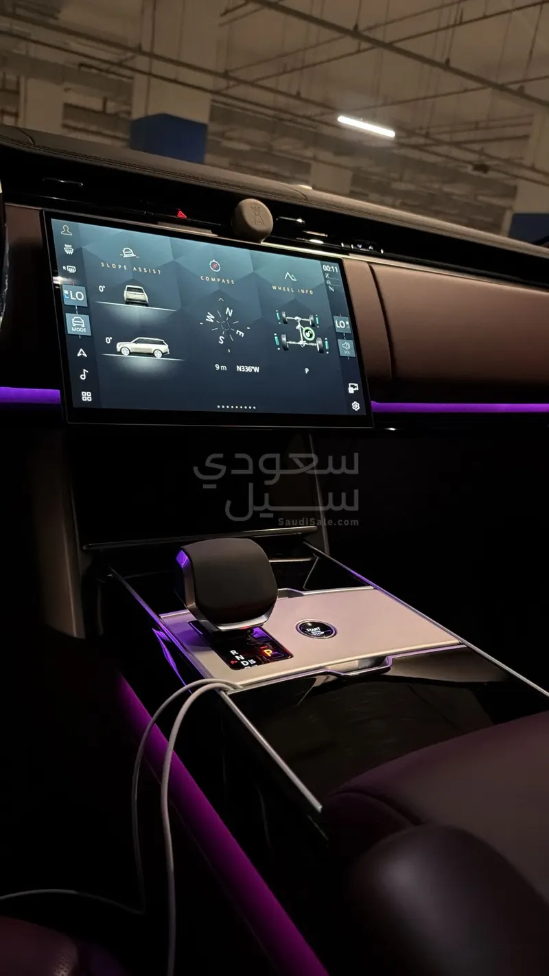 2024 لاند روفر رينج روفر فوج اتش اس اي