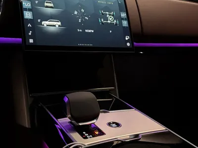 2024 لاند روفر رينج روفر فوج اتش اس اي