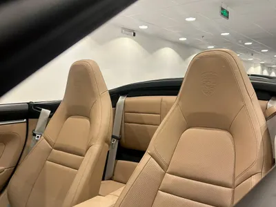 2022 بورش 911 كاريرا