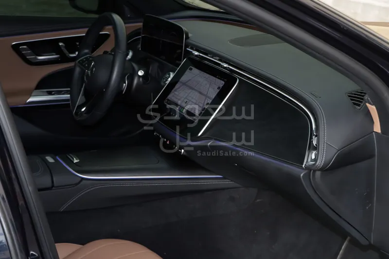 2025 Mercedes-Benz E 200