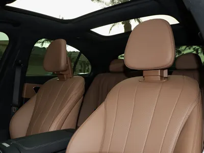 2025 Mercedes-Benz E 200