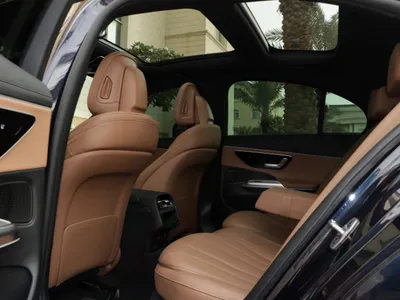 2025 Mercedes-Benz E 200