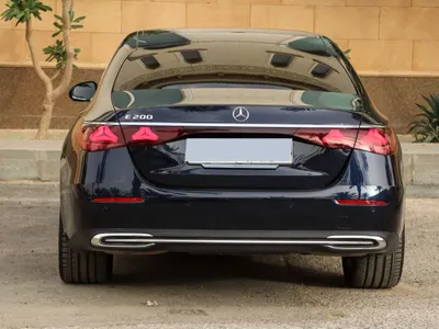 2025 Mercedes-Benz E 200