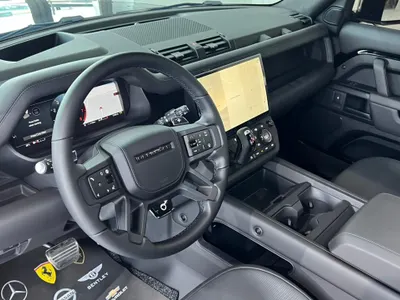 2026 Land Rover Defender Octa