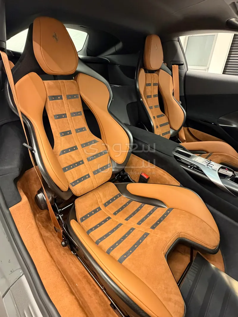2025 Ferrari 12 Cilindri
