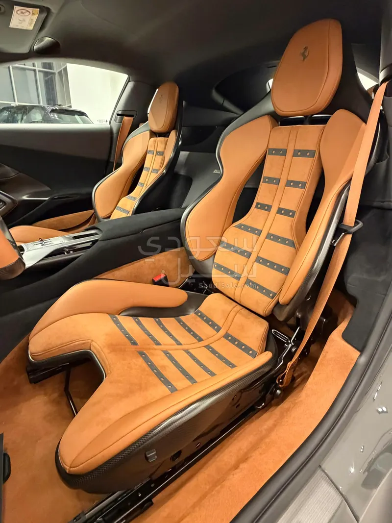 2025 Ferrari 12 Cilindri