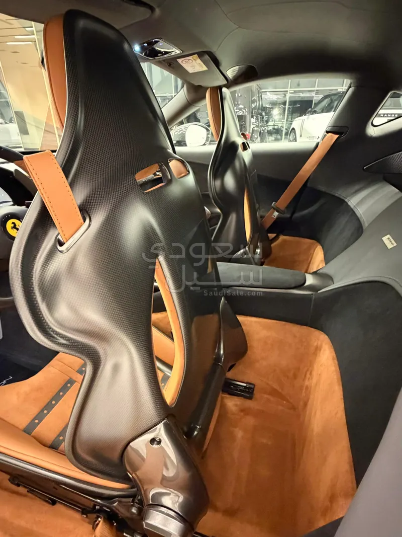 2025 Ferrari 12 Cilindri