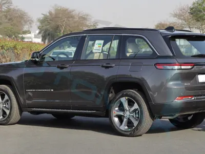 2025 Jeep Grand Cherokee Limited blus