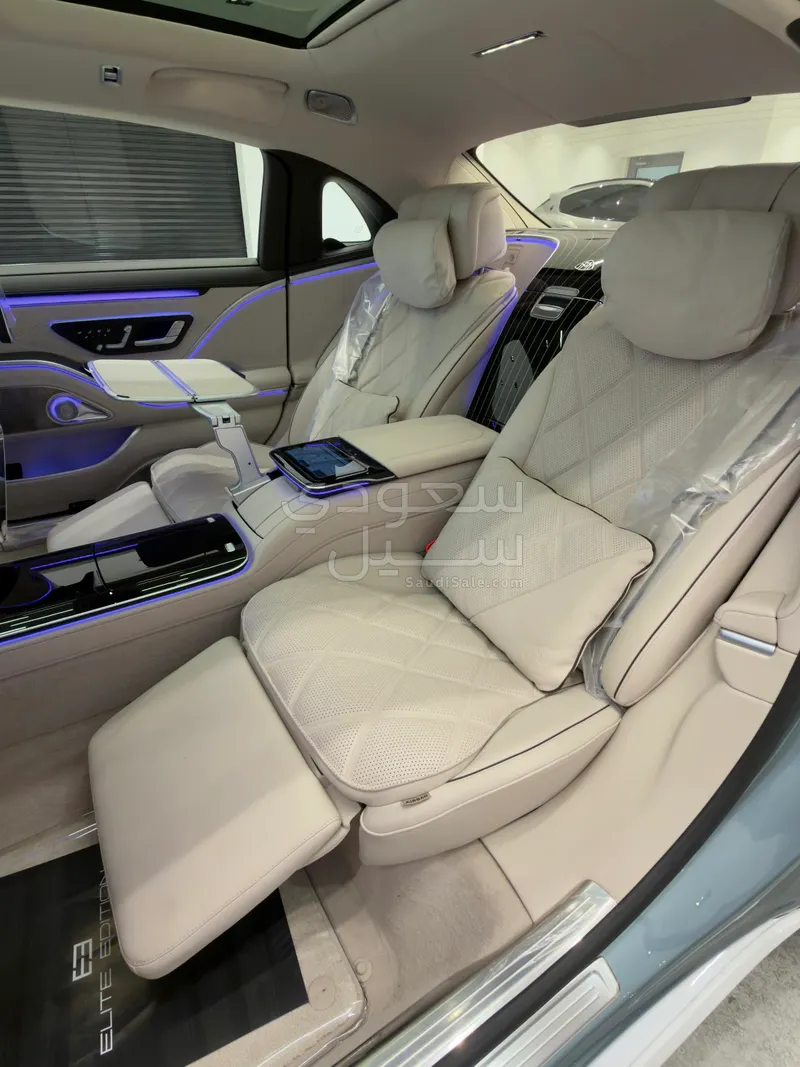 2025 مرسيدس - بنز إس 680 مايباخ