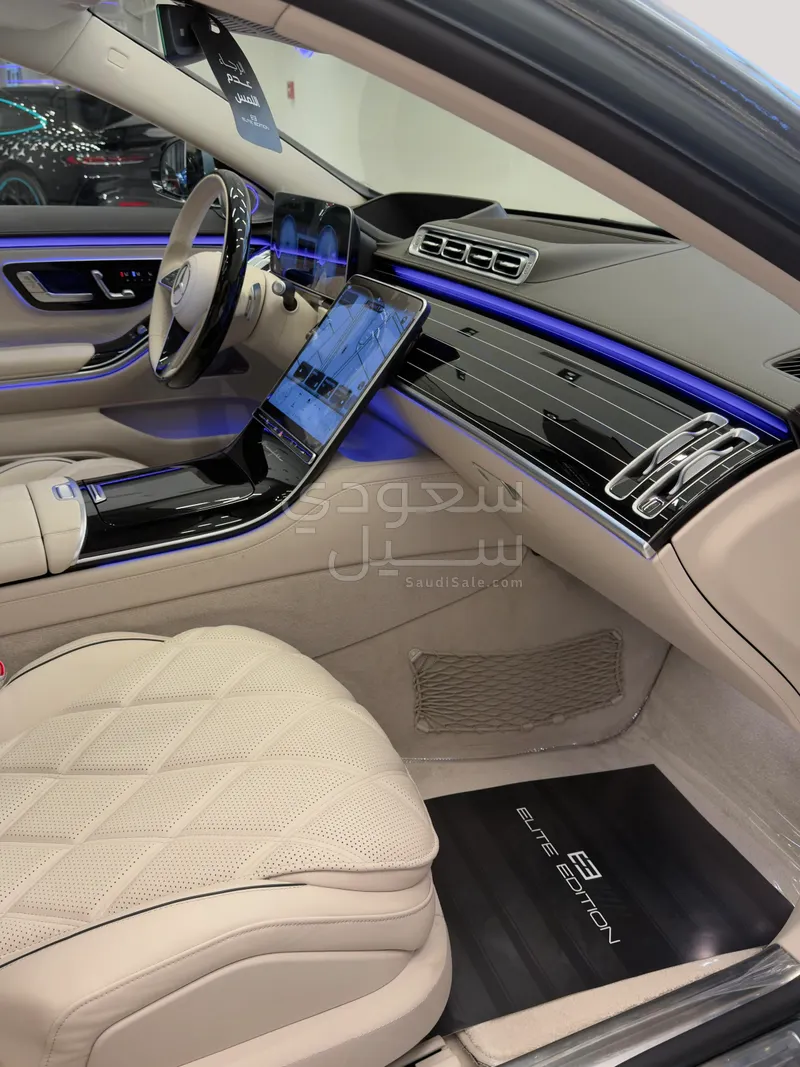 2025 مرسيدس - بنز إس 680 مايباخ