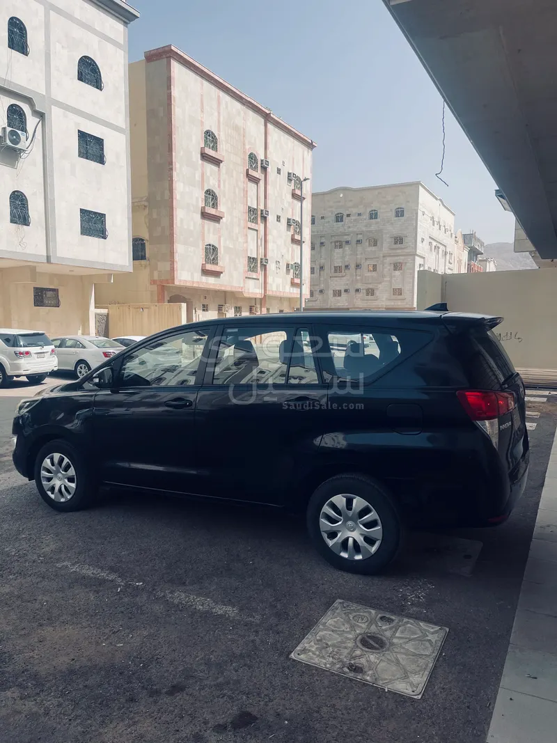 2017 Toyota Innova