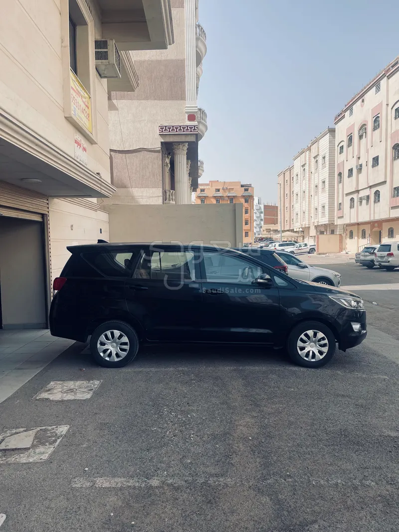 2017 Toyota Innova