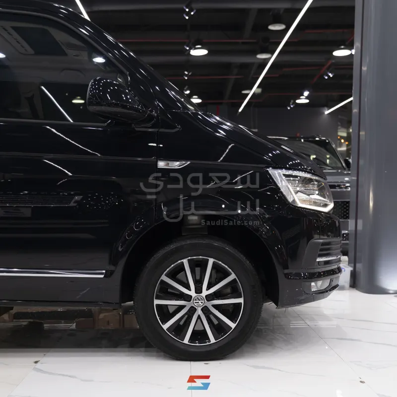 2016 Volkswagen Caravelle
