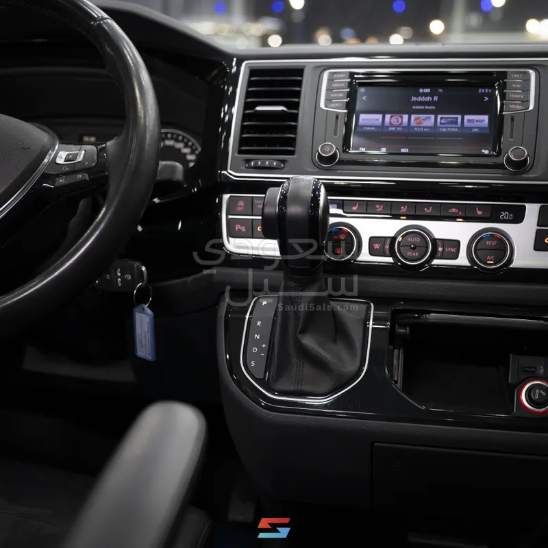 2016 Volkswagen Caravelle