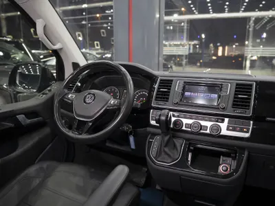2016 Volkswagen Caravelle