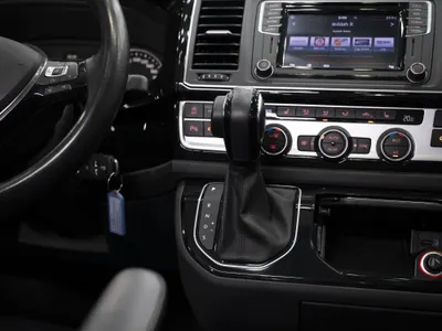 2016 Volkswagen Caravelle